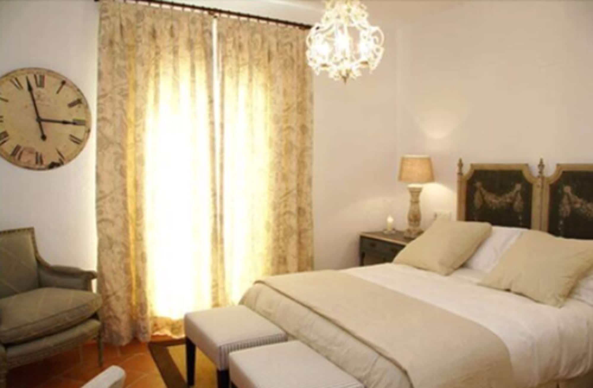 B Bou Hotel Cortijo Bravo Velez Malaga Exteriör bild