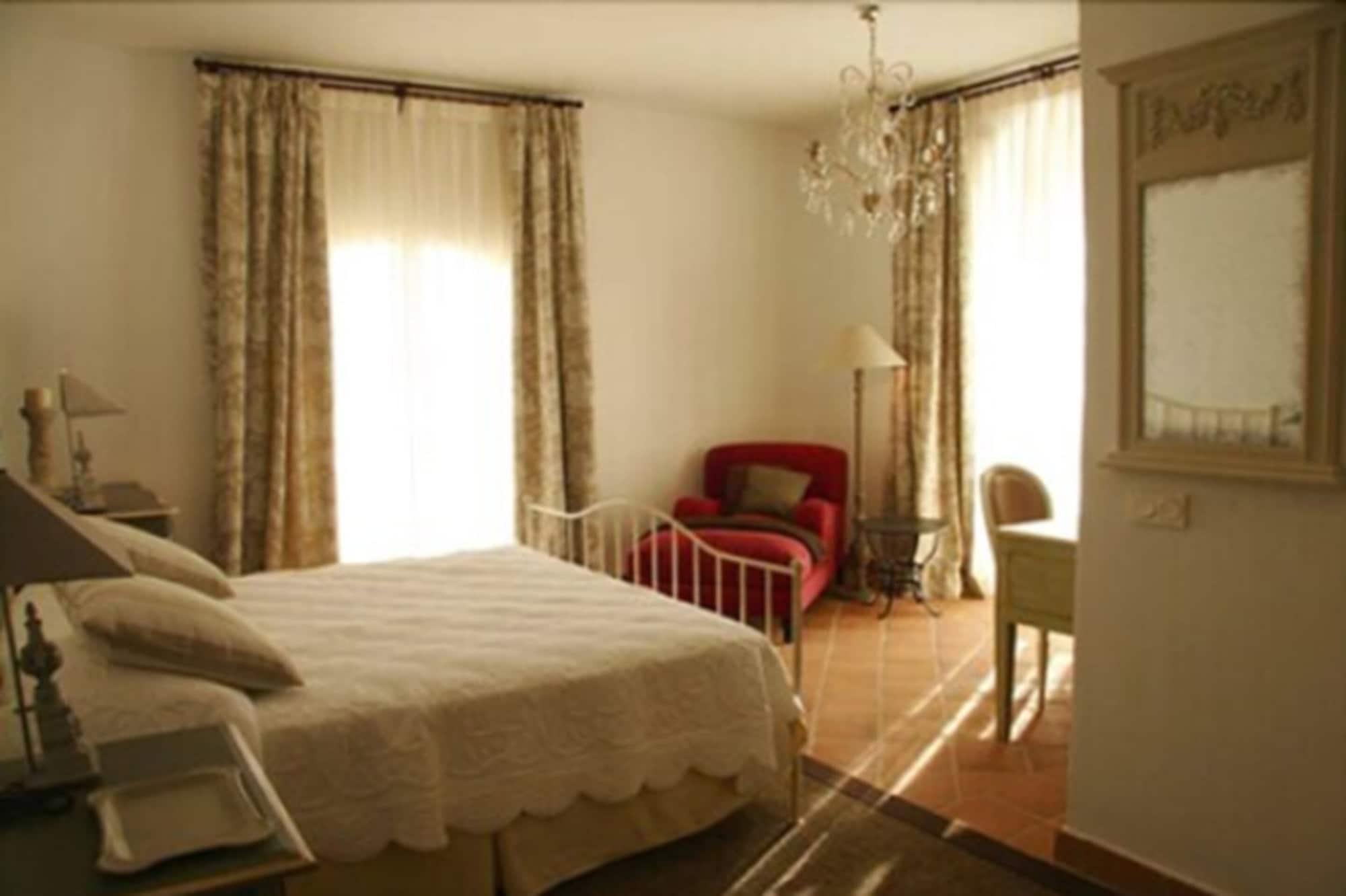 B Bou Hotel Cortijo Bravo Velez Malaga Exteriör bild