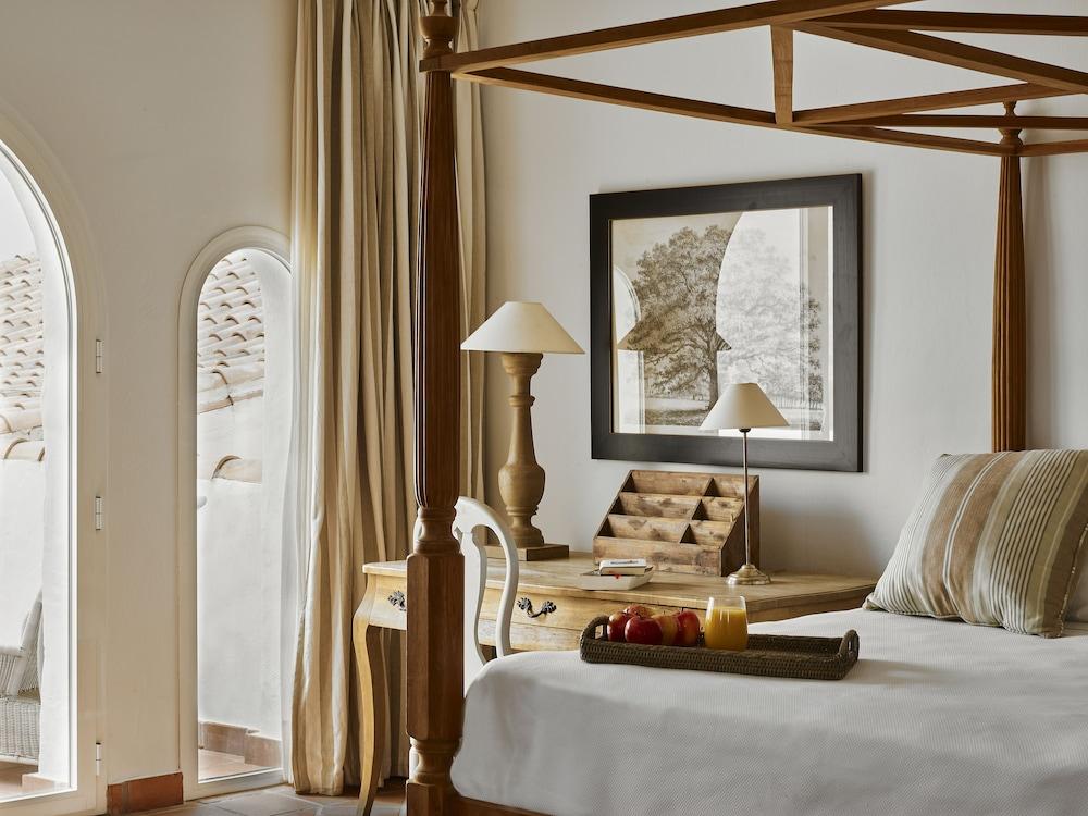 B Bou Hotel Cortijo Bravo Velez Malaga Exteriör bild