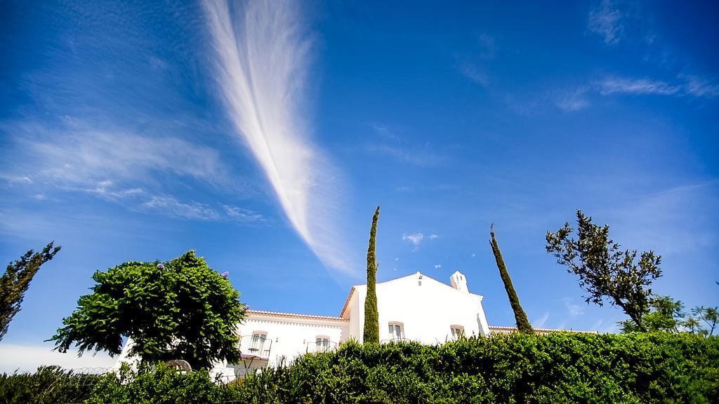 B Bou Hotel Cortijo Bravo Velez Malaga Exteriör bild
