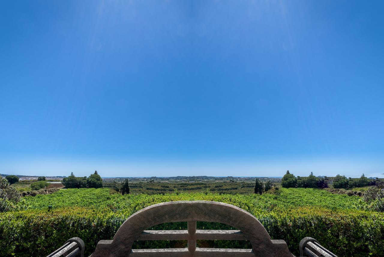 B Bou Hotel Cortijo Bravo Velez Malaga Exteriör bild