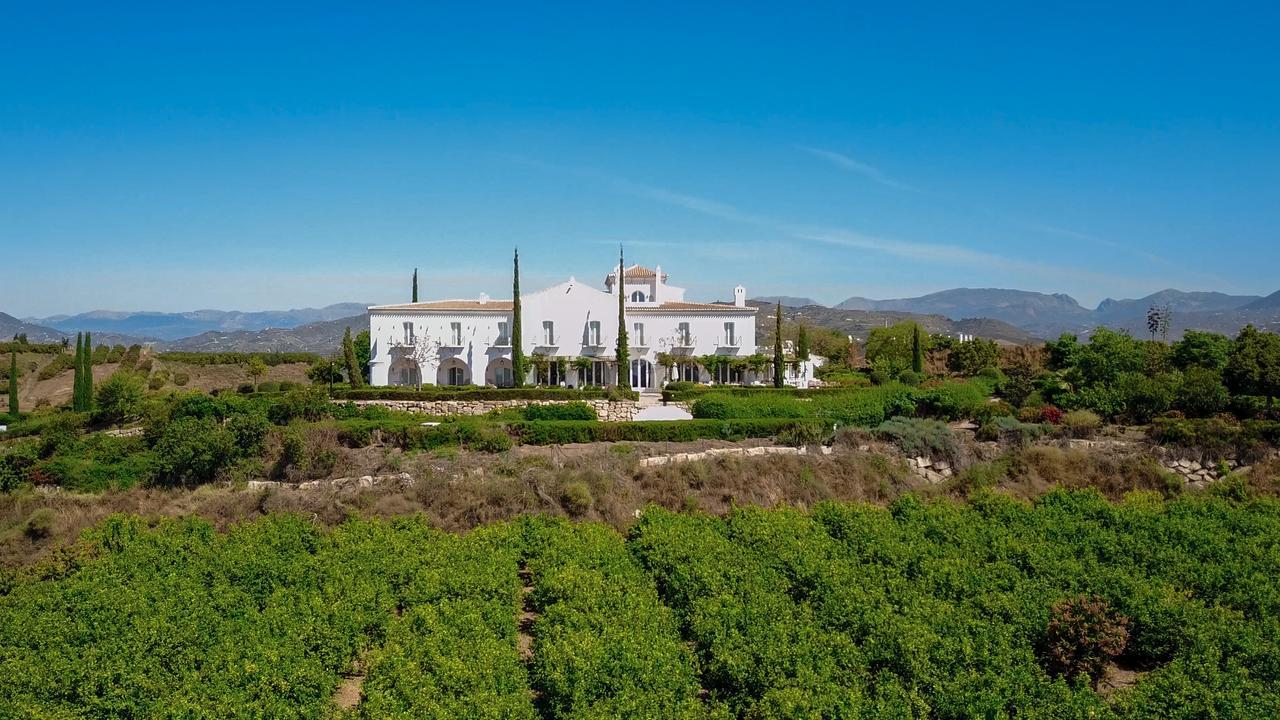 B Bou Hotel Cortijo Bravo Velez Malaga Exteriör bild