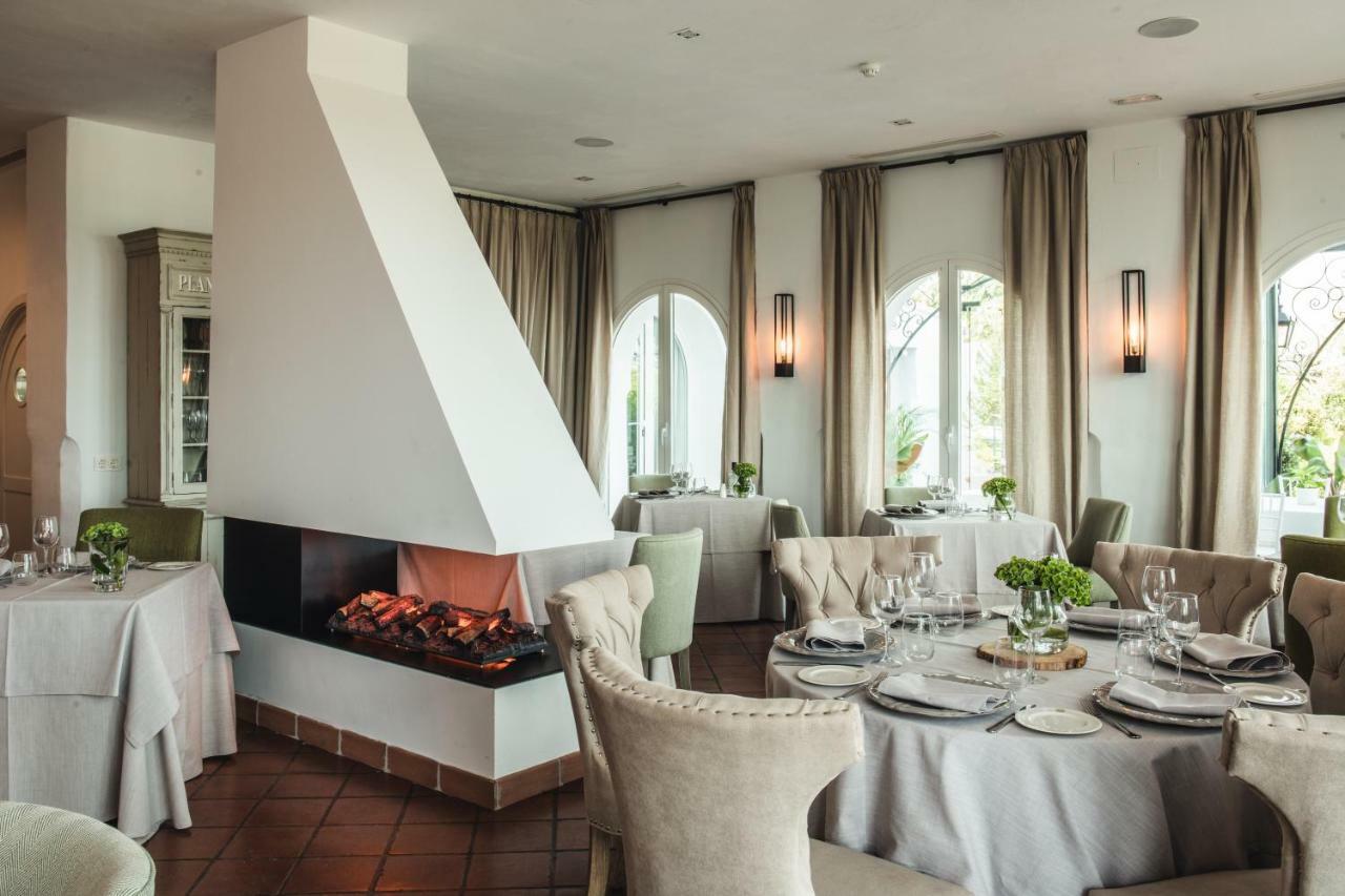 B Bou Hotel Cortijo Bravo Velez Malaga Exteriör bild